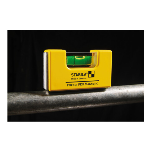 STABILA Wasserwaage Pocket PRO Magnetic 7 cm mit Seltenerd-Magnetsystem und Gürtel-Clip auf SB-Karte