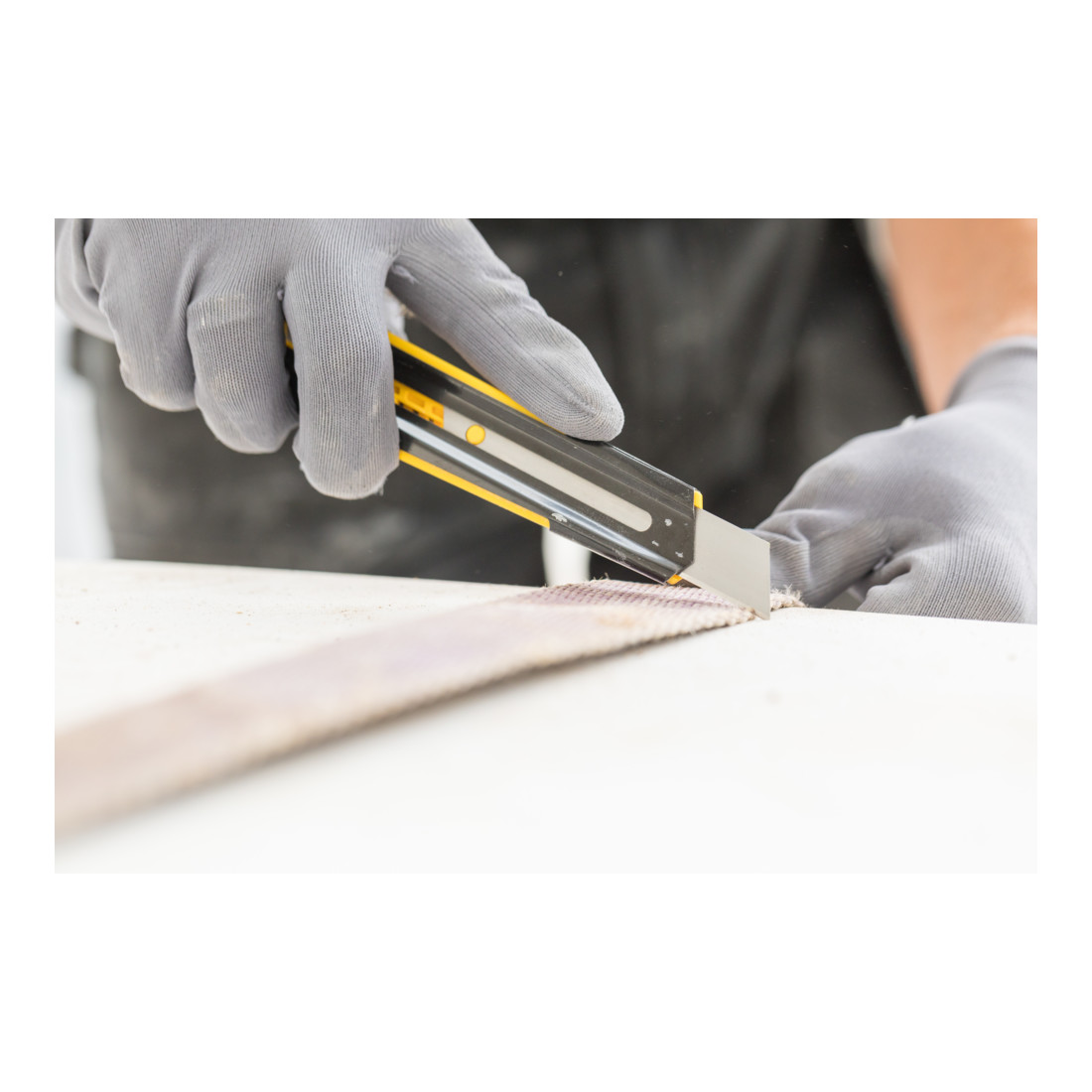 Stanley Cutter métal-plastique avec lame 18mm