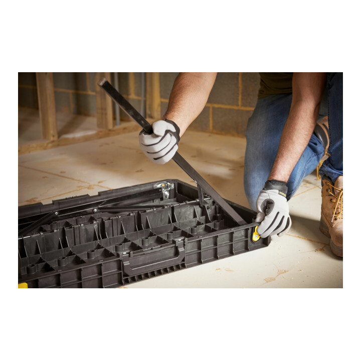 STANLEY Tragbare Essential Werkbank STST83492-1