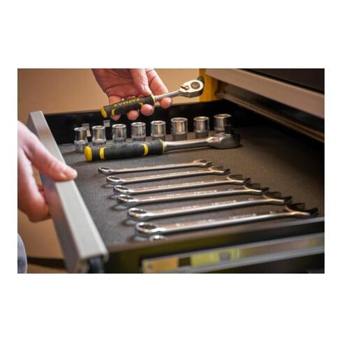 Stanley Werkstattwagen STST74305-1