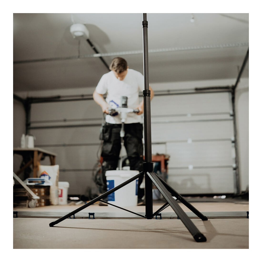 Stativ TRIPOD 2m D.1,06m Nutz-H.min./max.0,9-2m f.Arbeitsleuchten SCANGRIP
