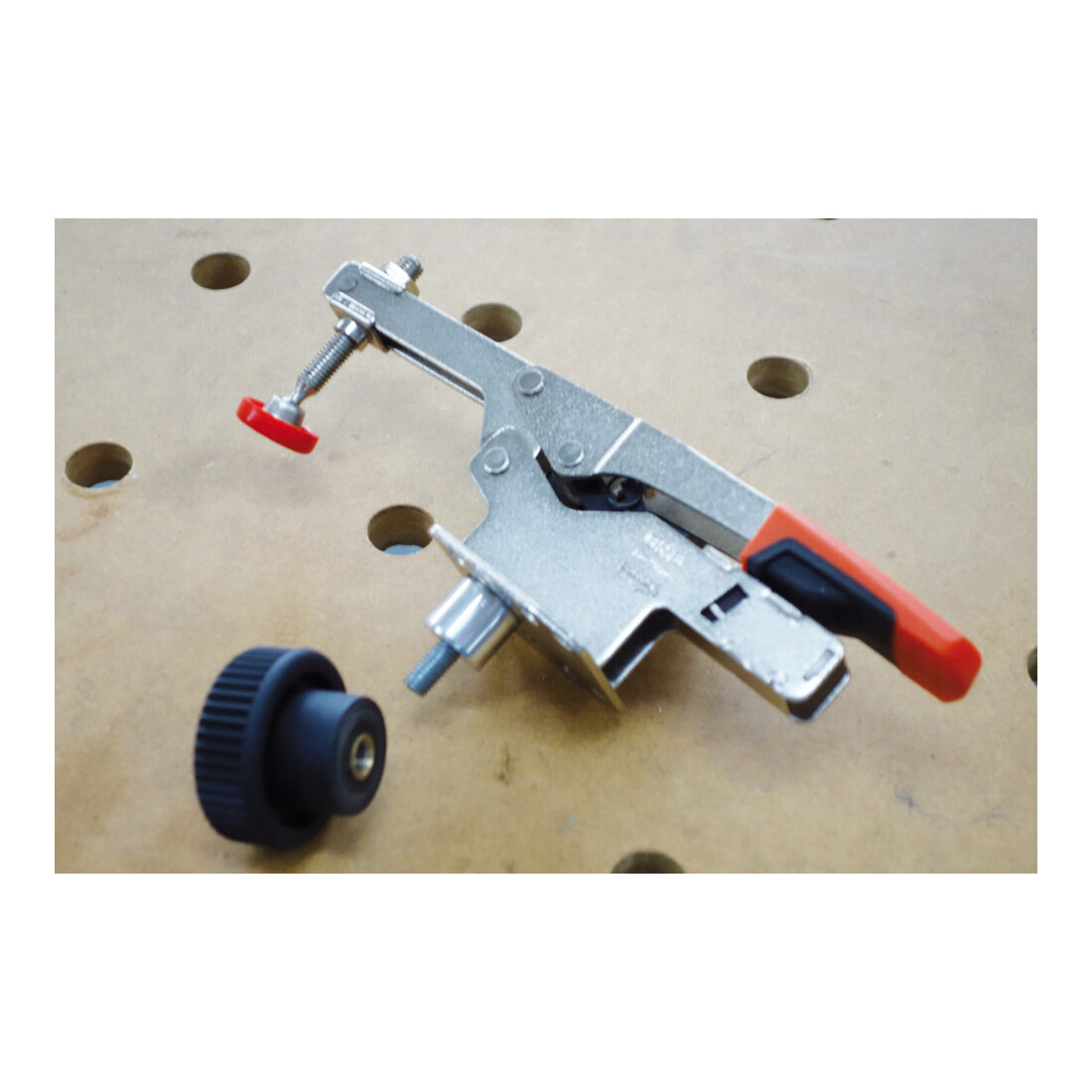 Sauterelle à serrage vertical Bessey STC-HH avec accessoires