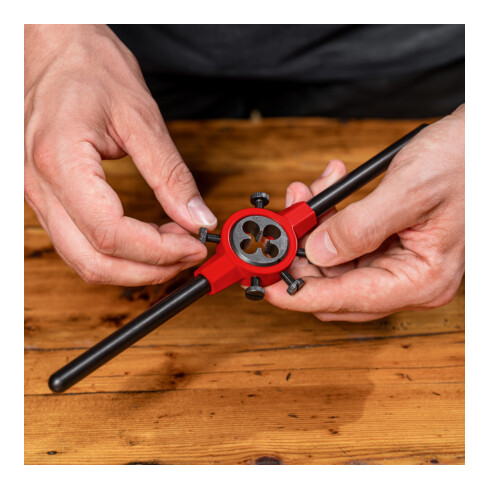 STIER Gewindeschneid Set mit Gewindebohrern M3 - M12 HSS-G 45-teilig