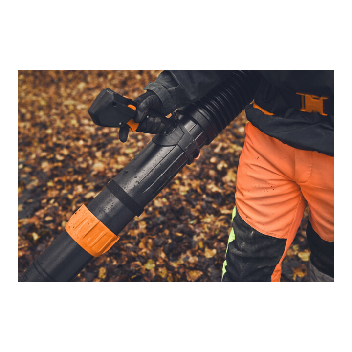 Stihl Accu-bladblazer BRA 600 B rugdragend