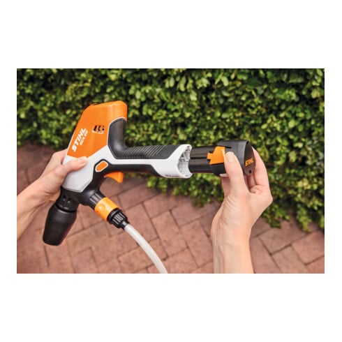 Stihl Akku-Druckreiniger RCA 20, mit 2x Akku AS 2 und Ladegerät AL 1