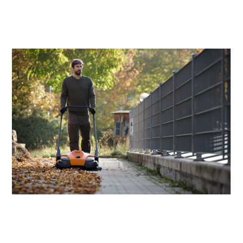 STIHL Akku-Kehrgerät KGA 770, ohne Akku und Ladegerät