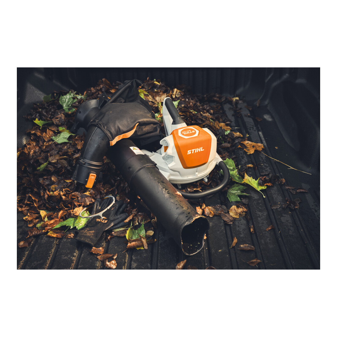 Stihl Akku-Saughäcksler SHA 140, ohne Akku und Ladegerät
