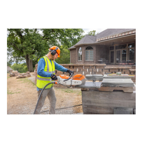 Stihl Akku-Trennschleifer TSA 300, ohne Akkun und Ladegerät