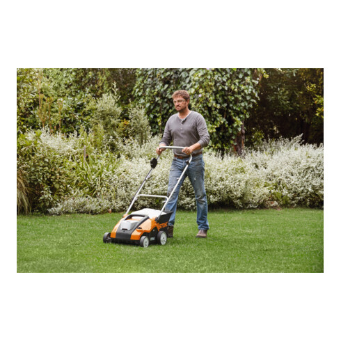 Stihl Akku-Vertikutierer RLA 240