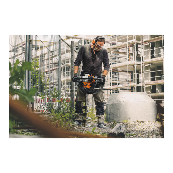 STIHL Benzin-Erdbohrgerät BT 131