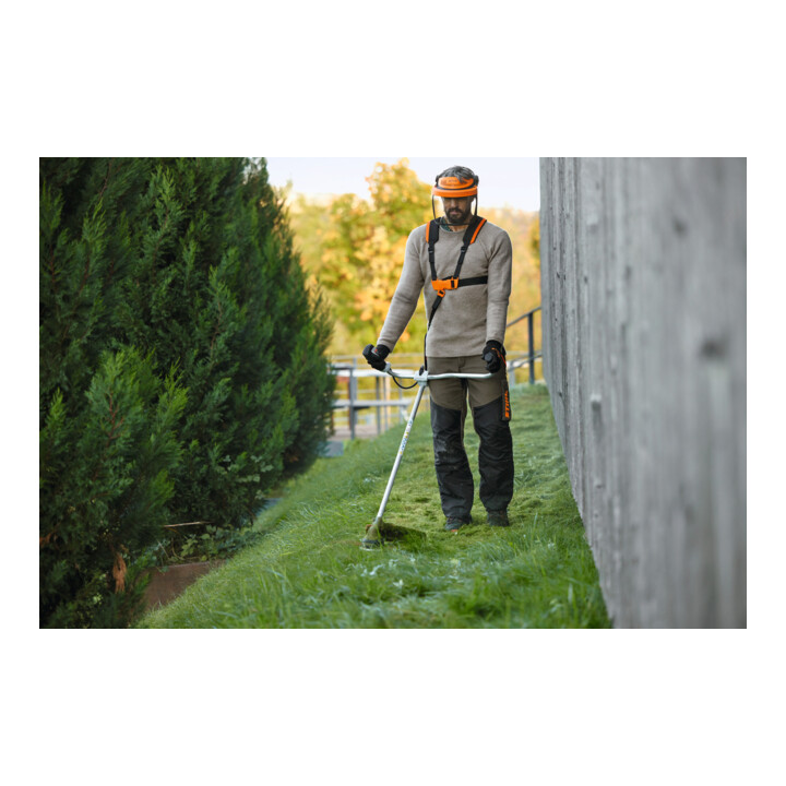 STIHL Débroussailleuse sans fil FSA 120, sans batterie ni chargeur