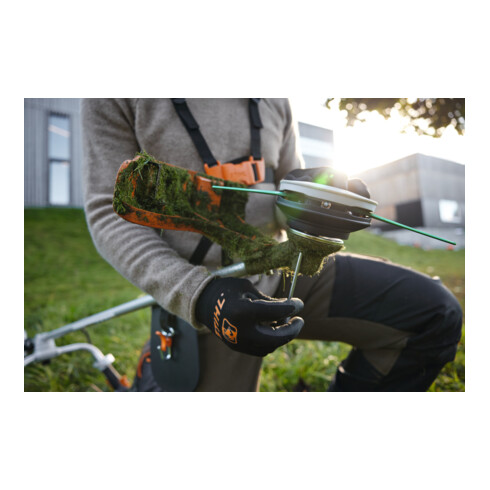 STIHL Débroussailleuse sans fil FSA 120, sans batterie ni chargeur