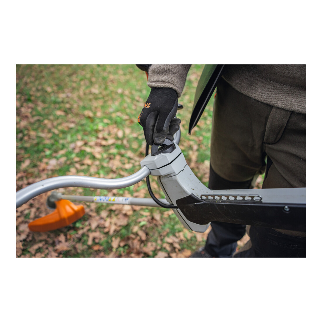 STIHL Débroussailleuse sans fil FSA 200, sans batterie ni chargeur