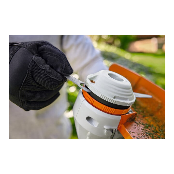 STIHL Débroussailleuse sans fil FSA 30, sans batterie ni chargeur