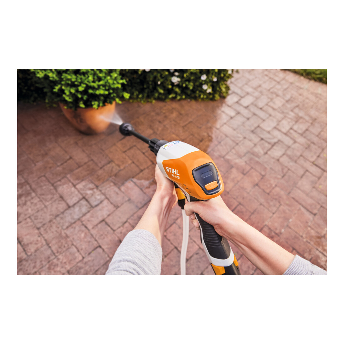 Stihl Idropulitrice a batteria RCA 20, con 2x batteria AS 2 e caricabatterie AL 1