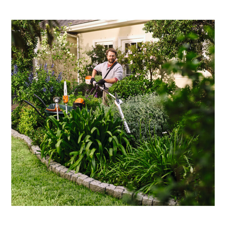 STIHL Moteur combiné sans fil KMA 80 R, sans batterie ni chargeur