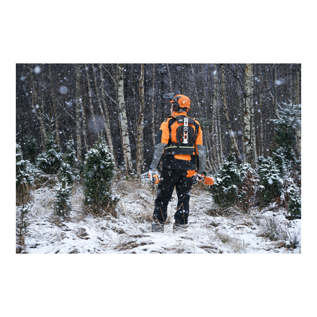 Stihl Taille-haie sur perche HTA 150 sans batterie ni chargeur, version forestière