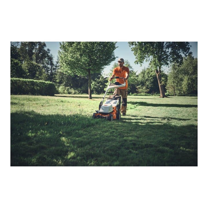 Stihl Tondeuse à gazon sans fil RMA 750 V, sans batterie ni chargeur