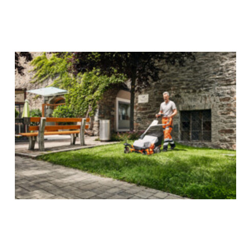 STIHL Tondeuse à gazon sans fil RMA 765 V, set avec AR 3000 L et AL 501