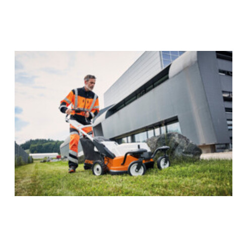 STIHL Tondeuse à gazon sans fil RMA 765 V, set avec AR 3000 L et AL 501