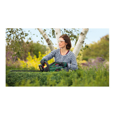 Taille-haie à batterie Bosch UniversalHedgeCut 18V-50