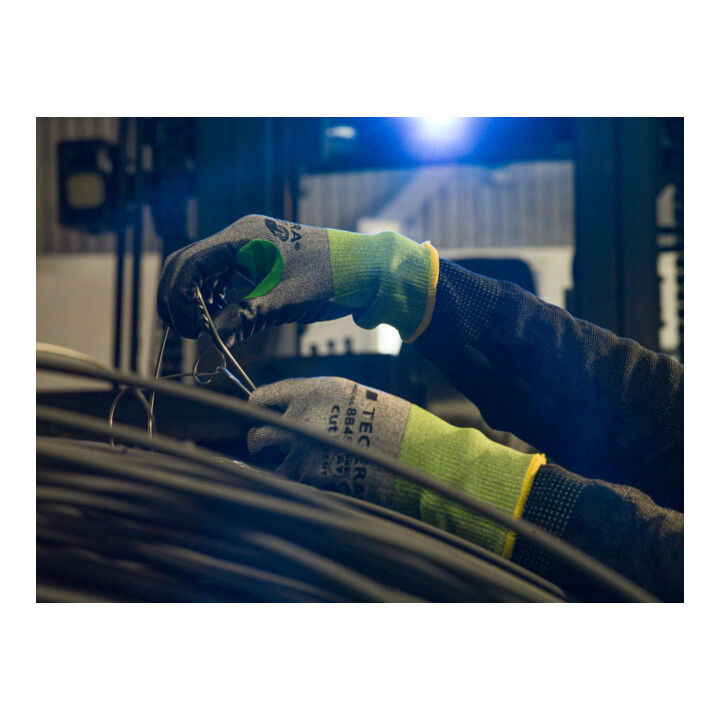TEGERA Gants 8845 CUT F, CRF OMNI, 18G Taille 5, par Ejendals