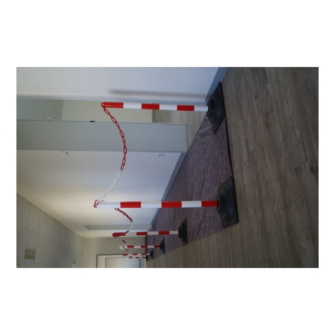 TEMKA Set de poteaux chaîne EcoMax avec chaîne de 10 m 3x rouge/blanc, 3x blanc/rouge, 6x