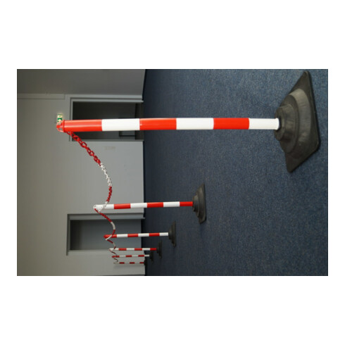 TEMKA Set de poteaux chaîne EcoMax avec chaîne de 10 m 3x rouge/blanc, 3x blanc/rouge, 6x