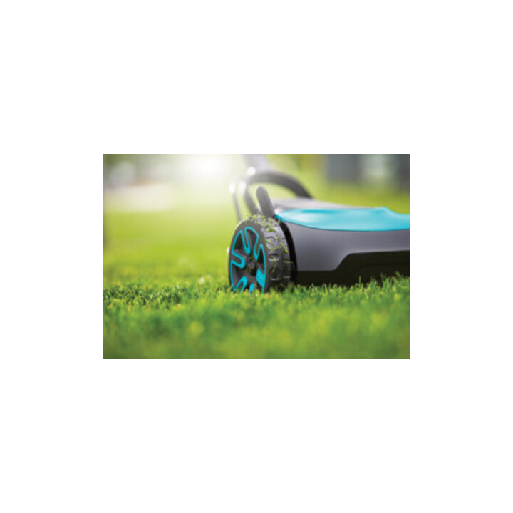 Tondeuse à gazon sans fil HandyMower 22/18V P4A GARDENA Set Ready-To-Use