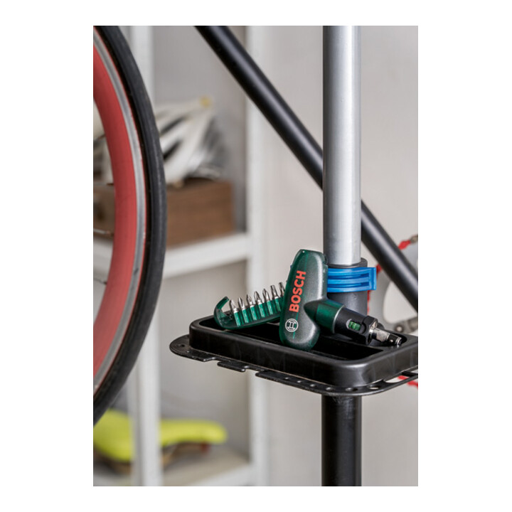 Tournevis à cliquet compact avec 9 embouts de vissage