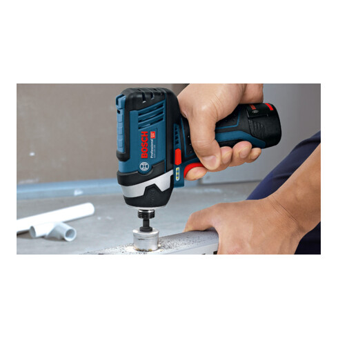 Tournevis à percussion sans fil Bosch GDR 12V-105 avec 2 x 2,0 Ah batterie Li-Ion L-BOXX