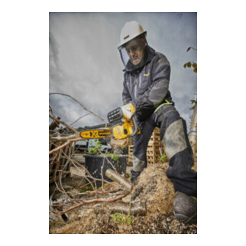 Tronçonneuse sans fil 18 volts DEWALT 30cm Version de base DCM565N-XJ