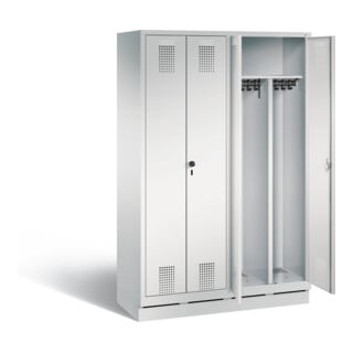 C+P Armoire à casiers Evolo noir et blanc, H1800×I1190×P500mm, façade gris clair, corps gris clair (48022-40)