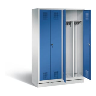 C+P Armoire à casiers Evolo noir et blanc, H1800×I1190×P500 mm, façade Enzianblau, corps gris clair (48022-40)