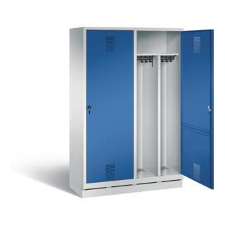 C+P Armoire à casiers Evolo noir et blanc, H1800×I1190×P500 mm, façade bleu gentiane, corps gris clair (48220-40)