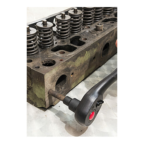 VIGOR Innenvierkant Antrieb 12,5 = 1/2 Zoll Spiralnutenausdreher-Einsatz V3746 Vierkant hohl 12,5 mm (1/2 Zoll) 30 Gesamtlänge: 34 mm