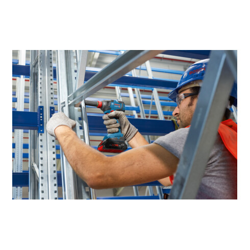 Visseuse à chocs/boulonneuse sans fil GDX 18V-200 Bosch dans L-BOXX