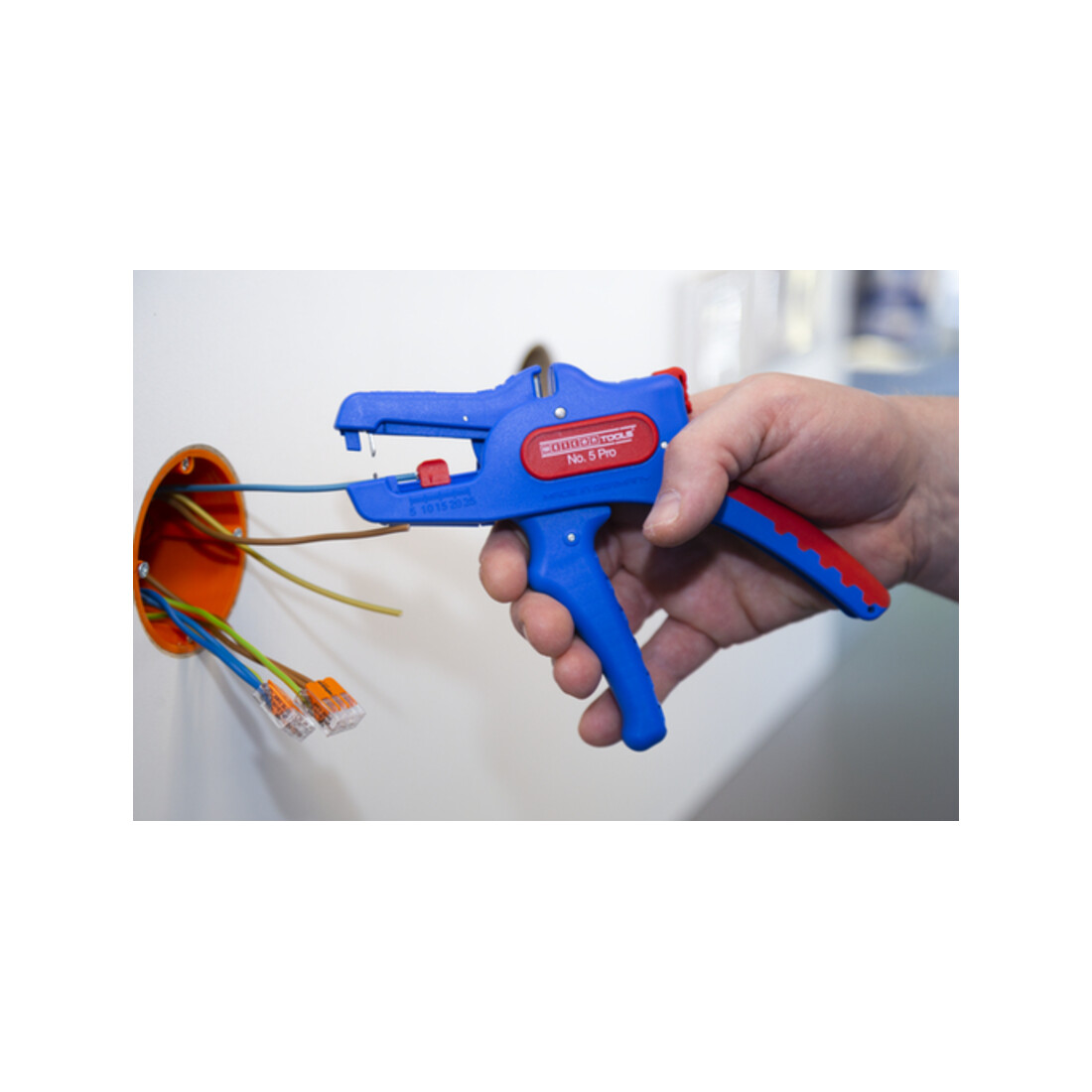 WEICON Abisolierzange No. 5 Pro, für alle gängigen flexiblen und massiven Leiter, Arbeitsbereich 0,2 – 16,0 mm²