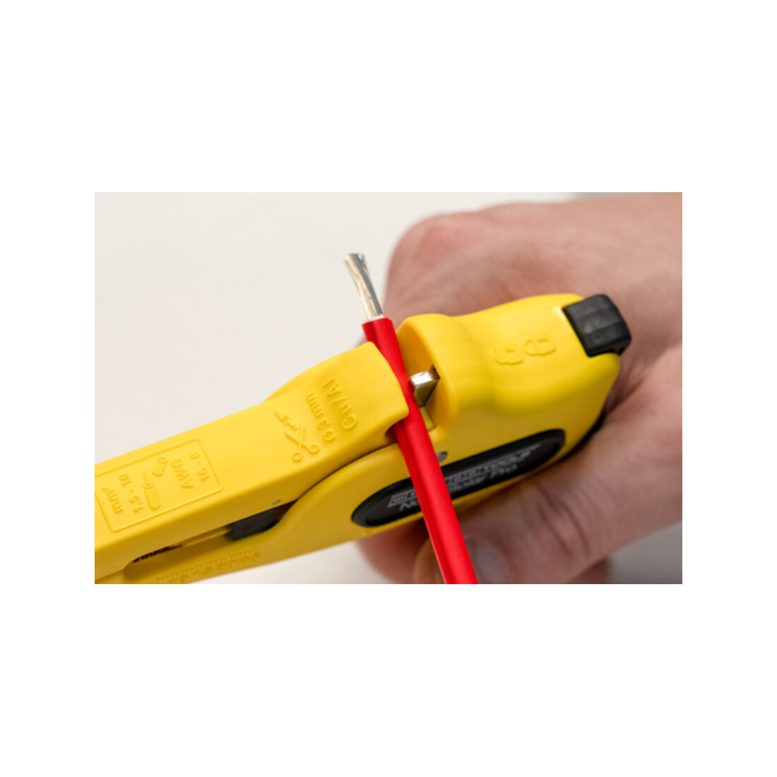 WEICON Abisolierzange No. 5 Solar Pro , zum Entmanteln und Abisolieren gängiger Photovoltaik-Kabel mit einem Querschnitt von 1,5 - 10 mm²