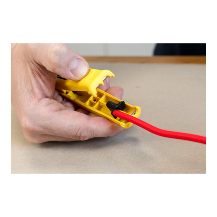 WEICON Mini-Solar 1,5/2,5 mm², zum Entmanteln und Abisolieren gängiger Photovoltaik-Kabel mit einem Querschnitt von 1,5& 2,5 mm²