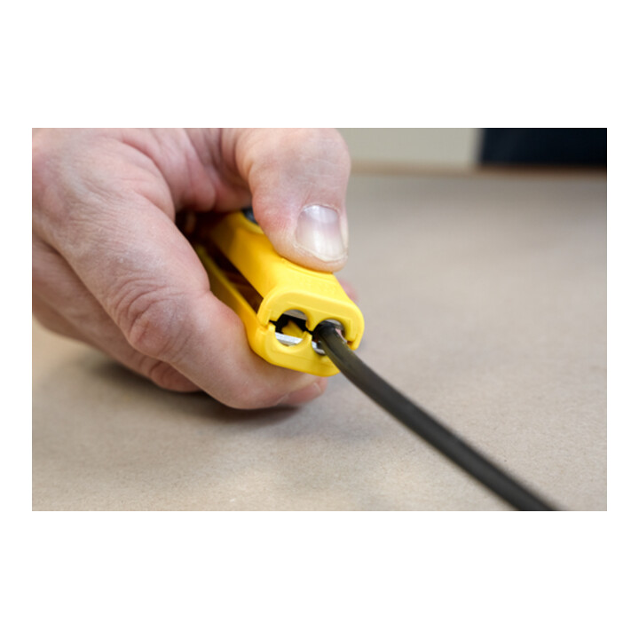 WEICON Mini-Solar 10/16 mm², zum Entmanteln und Abisolieren gängiger Photovoltaik-Kabel mit einem Querschnitt von 10& 16 mm²