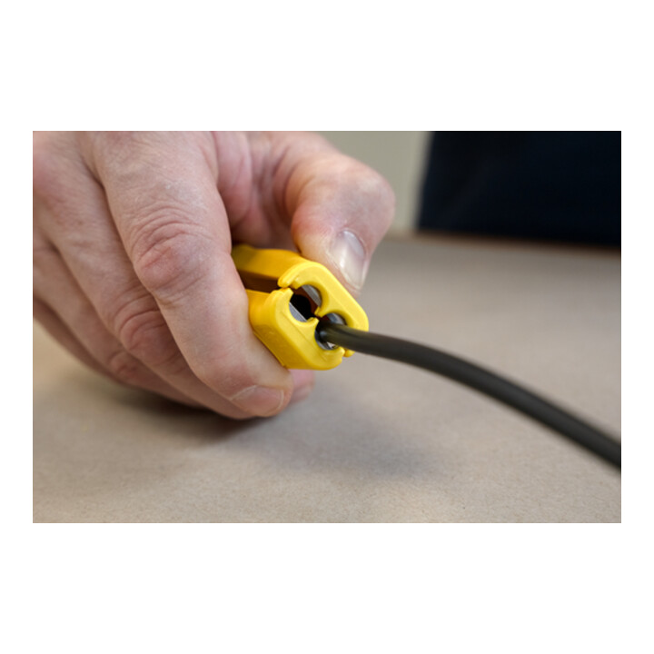 WEICON Mini-Solar 10/16 mm², zum Entmanteln und Abisolieren gängiger Photovoltaik-Kabel mit einem Querschnitt von 10& 16 mm²