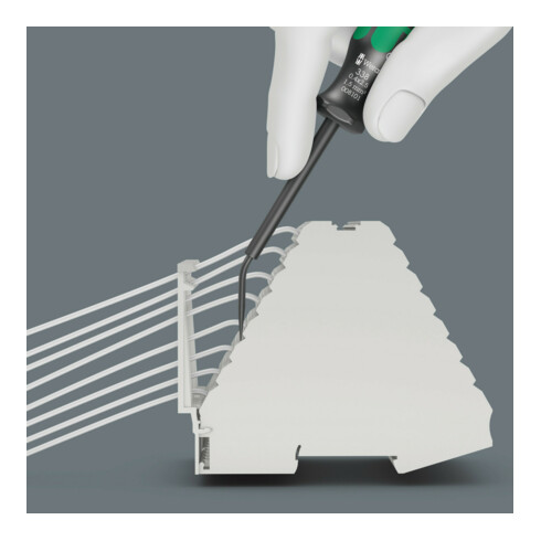 Wera 338 Outil d'actionnement de bornes sur rail, 0,6 x 3,5 x 81 mm