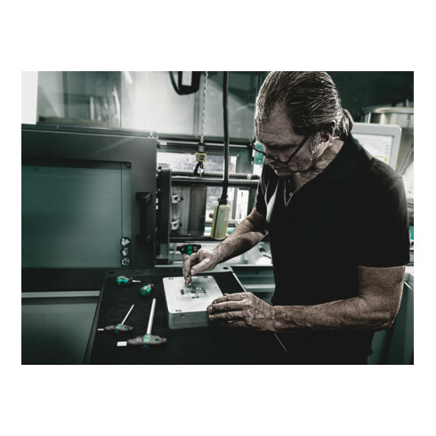 Wera 454 HF Quergriff-Sechskantschraubendreher Hex-Plus mit Haltefunktion, zöllig 150 mm