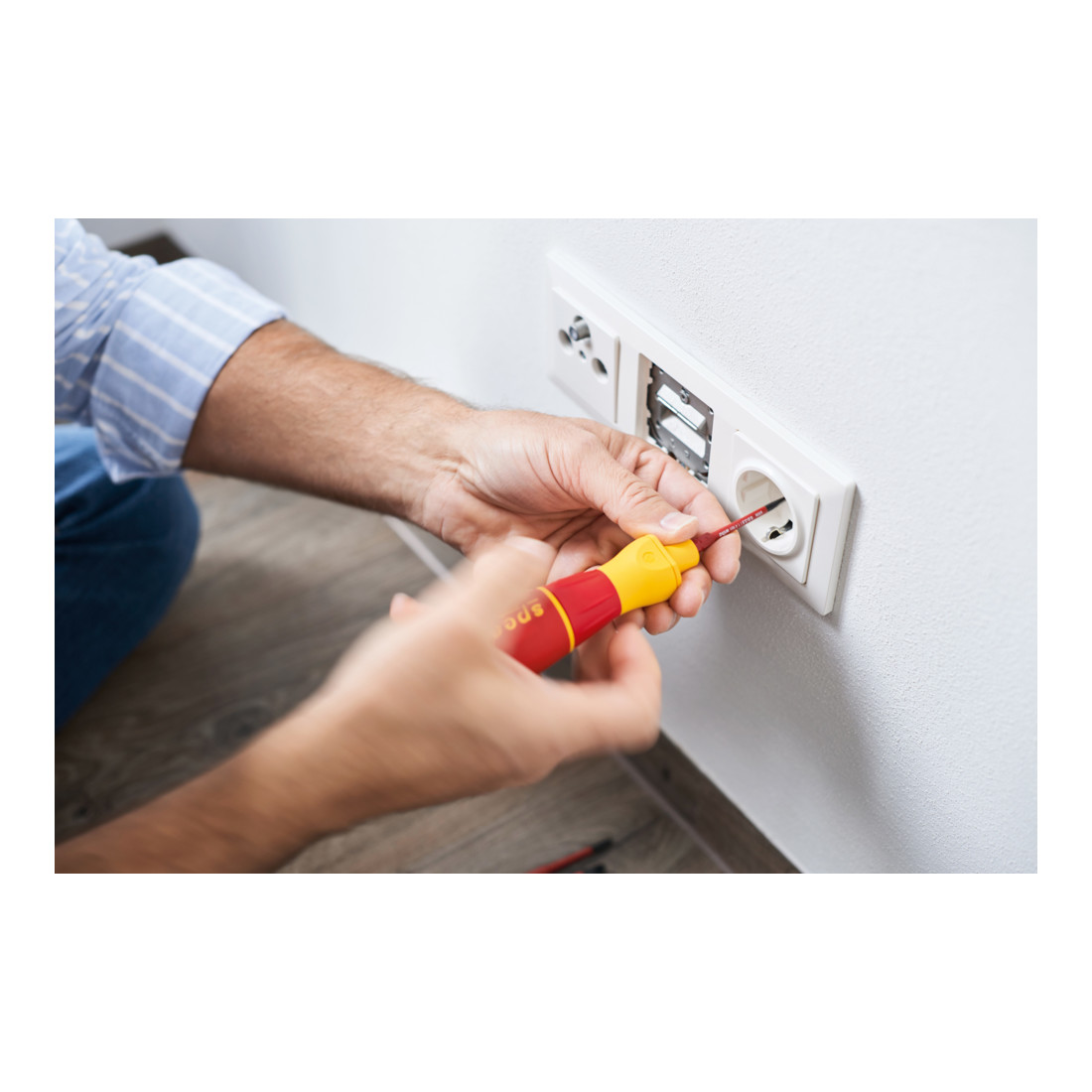Wiha e-screwdriver starter set speedE® I electric 4pz. con slimBit, batteria e caricatore USB