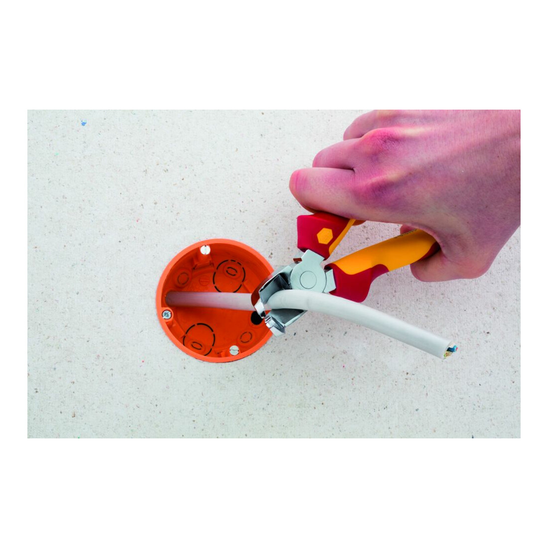 Wiha Pinza di installazione TriCut Professional electric
