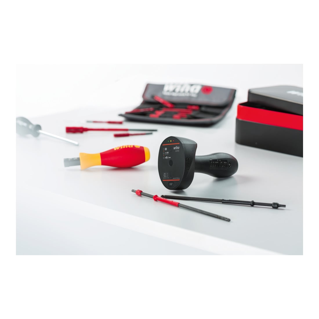 Wiha Torque QuickCheck-tester met adapterbladen en batterijen in doos