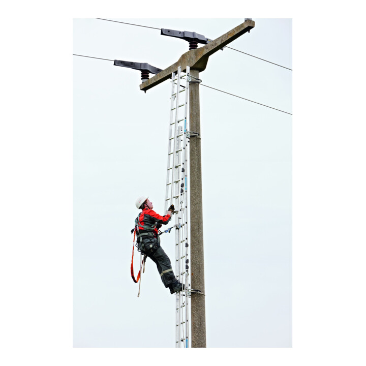 ZARGES Mast-Steigleiter 20.00 m 7-tlg