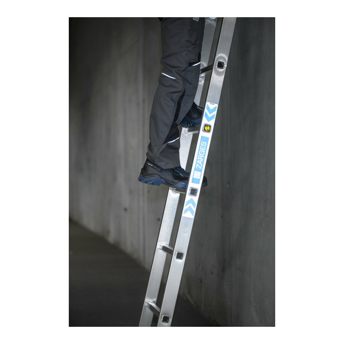 ZARGES Reflektierender Aufkleber genietete / geschraubte Leitern