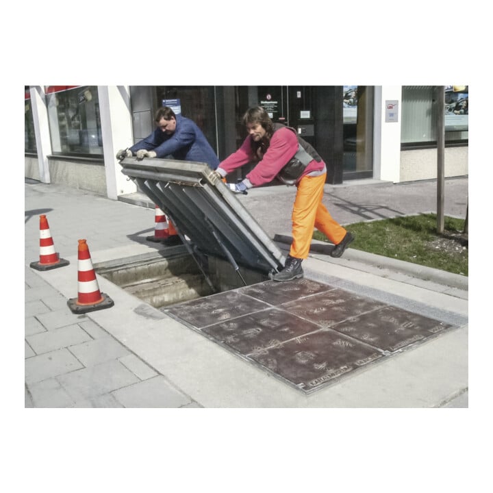 ZARGES Schachtabdeckung Aluminium 300 x 300 mm